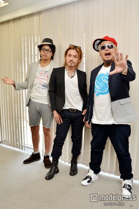 DJ GEORGIA(左)JUN(央)SHIN(右)