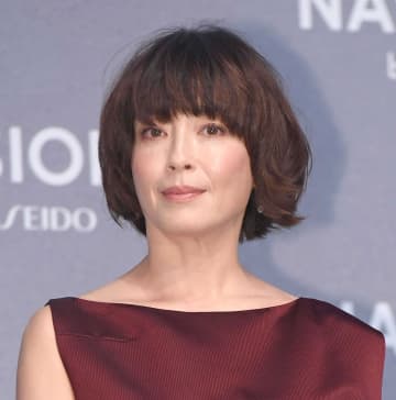 宮沢りえ 16歳娘とイタリアへ、娘撮影の1枚に「♡」 ボッテガのショーでは圧倒的ドレス姿も話題に