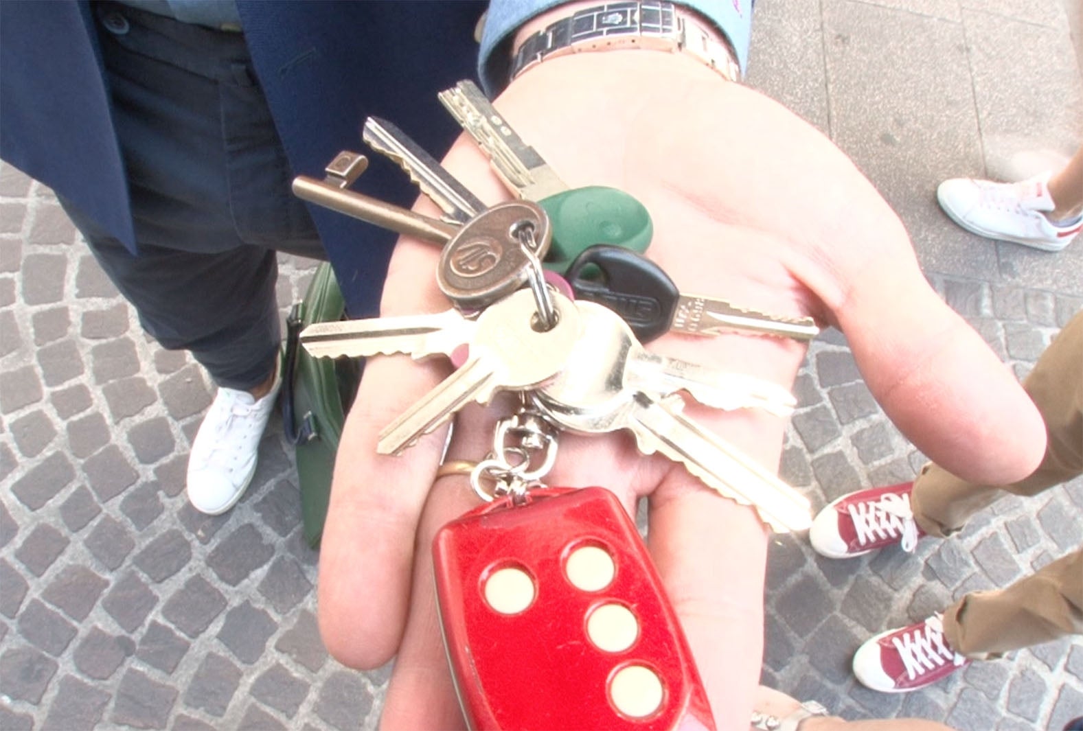 鍵が多くて面倒（画像提供：毎日放送）