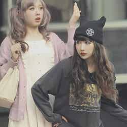 AMOYAMO（左から）AMO、AYAMO／ファッションブランド「E hyphen world gallery」の新CM「AMOYAMO in 原宿」篇