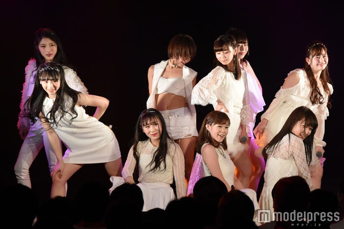 LinQ (C)モデルプレス