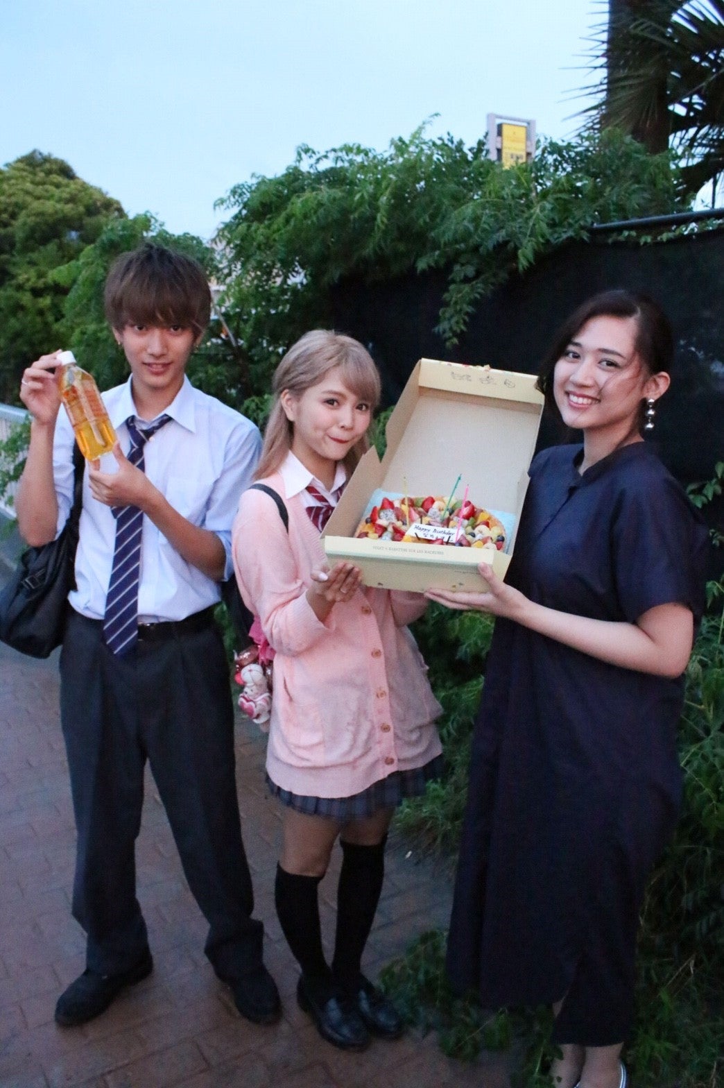 なちょす＆那須泰斗、中村舞子／メイキングカット（提供写真）