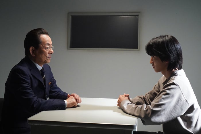 ＜相棒22 第18話＞右京＆天才少年の頭脳戦が最終局面 再び不穏な動きが