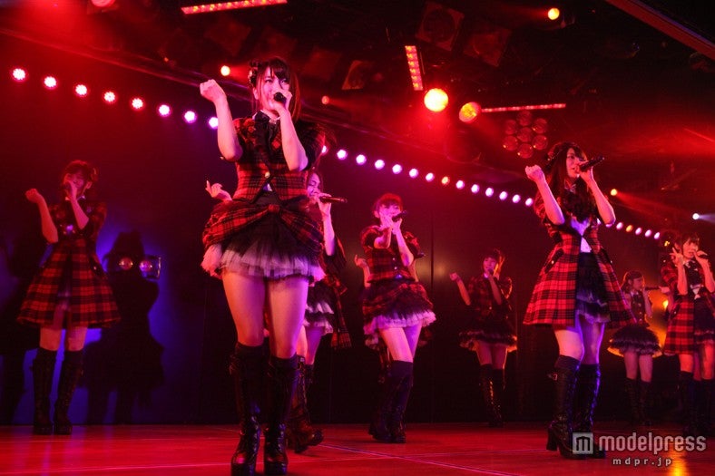 23日に行われたチームA劇場公演（C）AKS