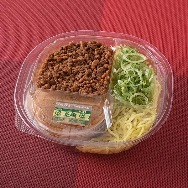 サンコック監修 冷し汁なし担々(税込598円)/提供画像
