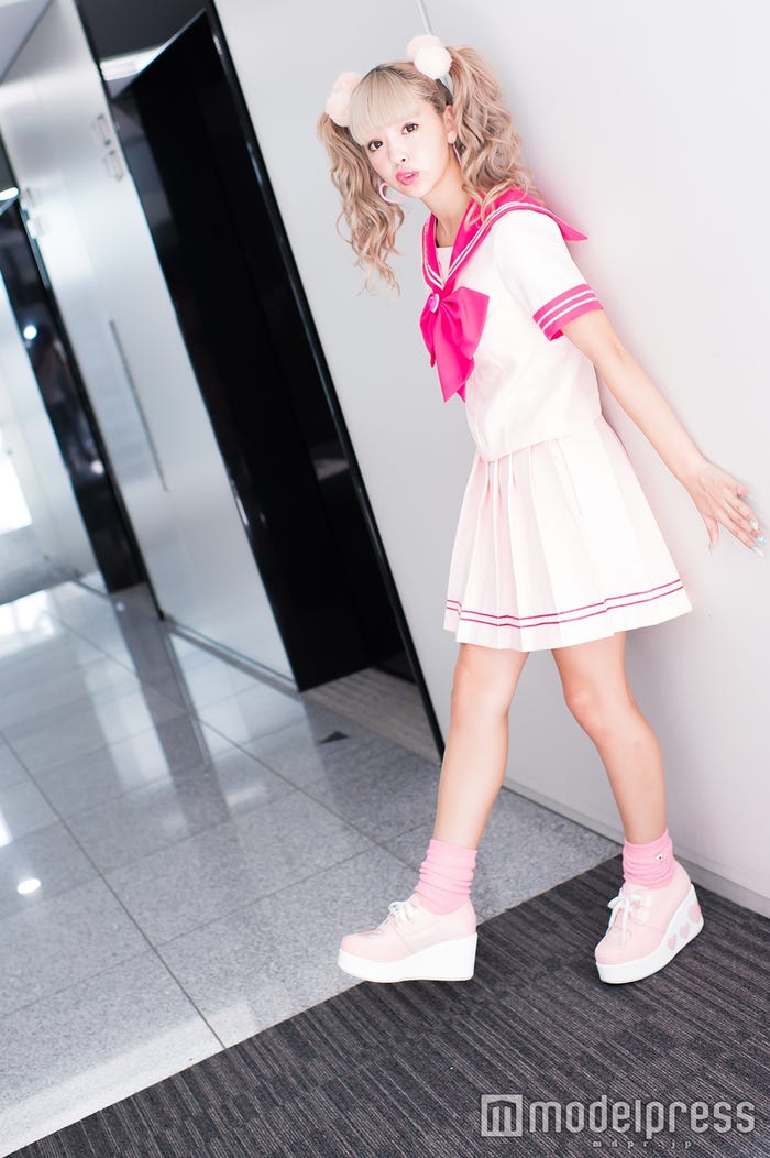 藤田ニコル(にこるん)(C)モデルプレス