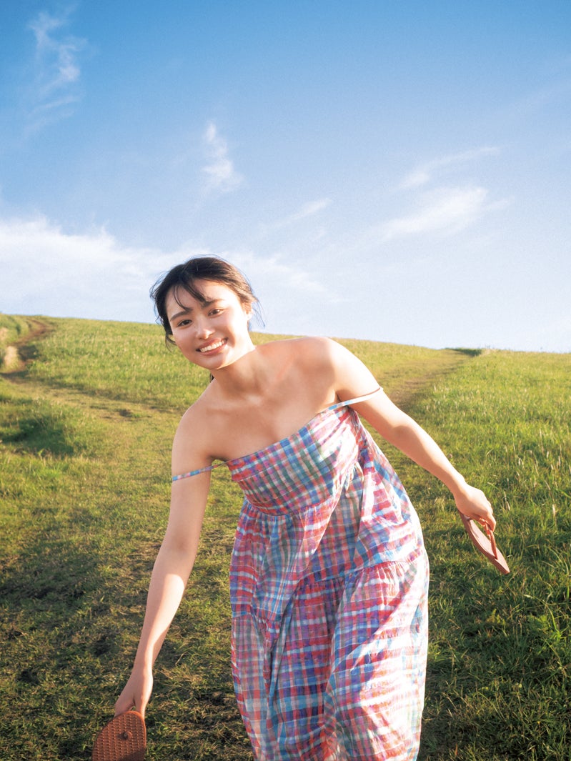 豊島心桜／特別付録 8P 小冊子「豊島心桜」より（C）細居幸次郎／集英社