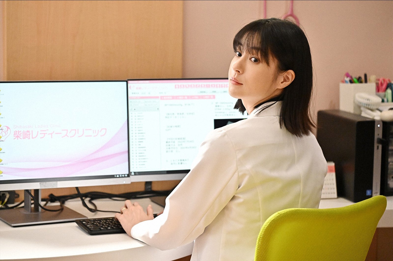 松本若菜
「１８／４０～ふたりなら夢も恋も～」第9話より（C）TBS