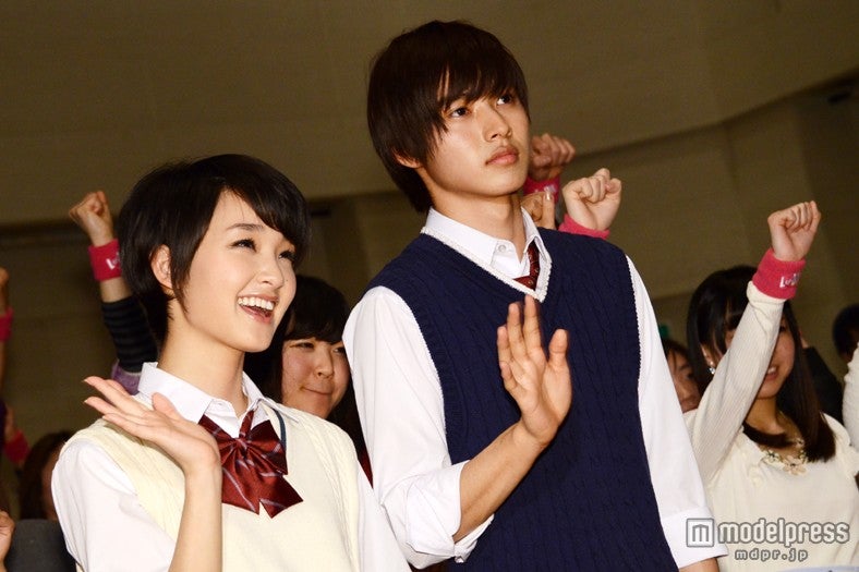 剛力彩芽、山崎賢人