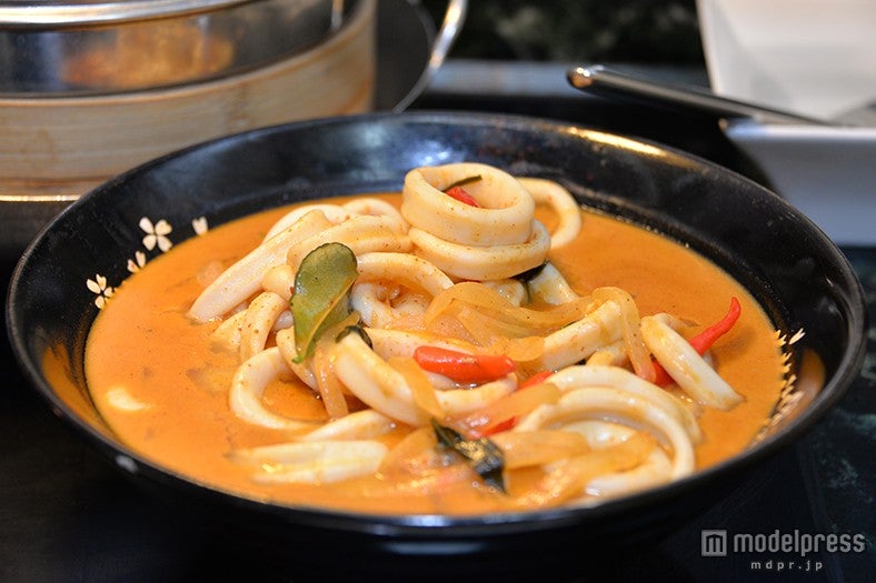 「エンチャンテッド・ガーデン・レストラン」