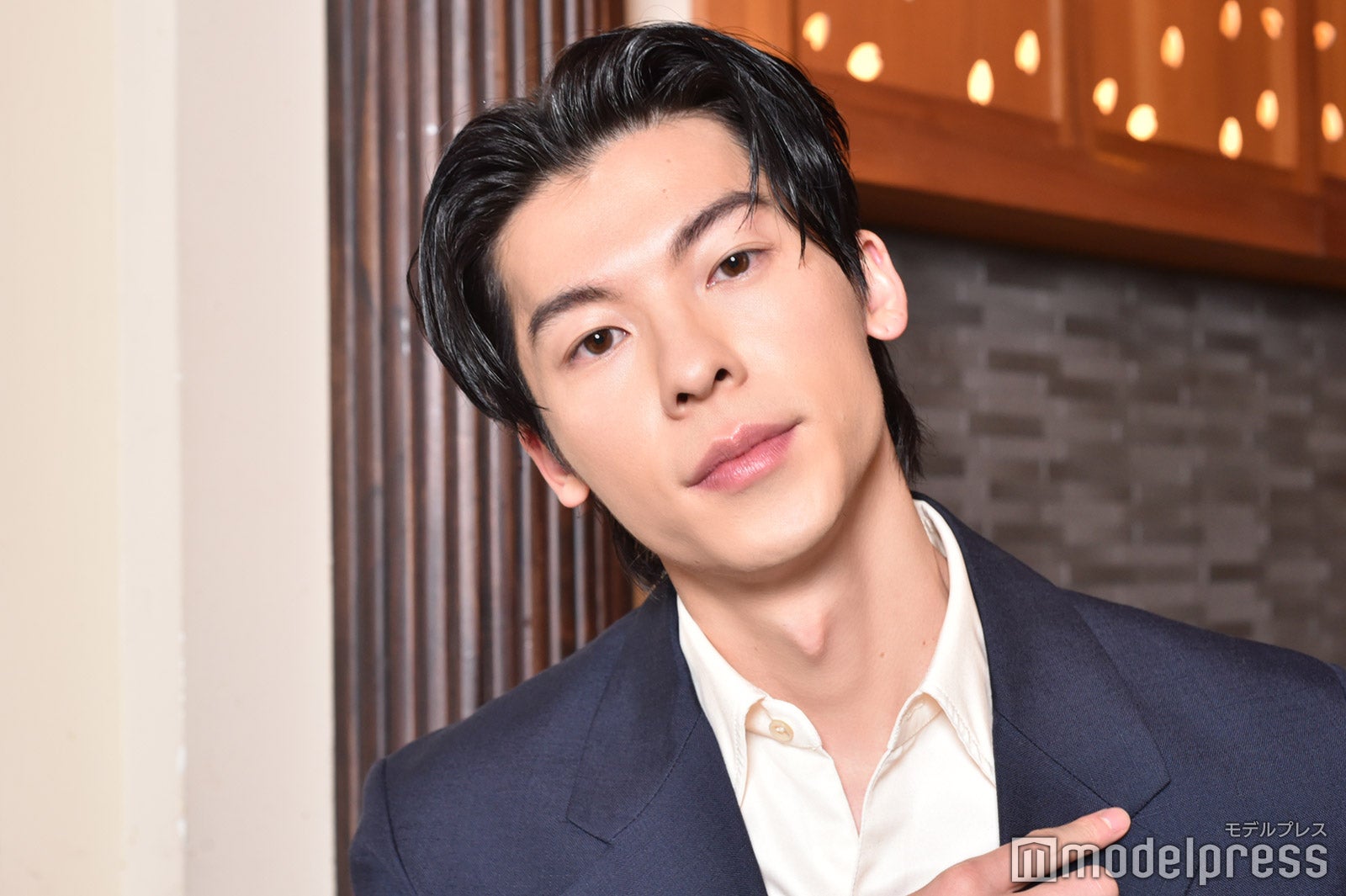 なにわ男子・道枝駿佑、“アジアのスター”シュー・グァンハンから