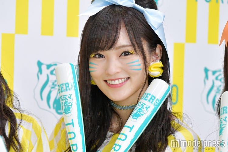 山本彩らnmb48 虎メイク ファッションが可愛い 阪神優勝の 公約 宣言 モデルプレス 山本彩らnmb48 虎メイク ファッションが可愛い 阪神優勝の 公約 宣言 モデルプレス