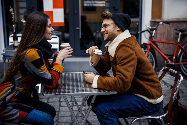 好きになっちゃう 男性が何でも話せる女性に魅力を感じる理由 モデルプレス