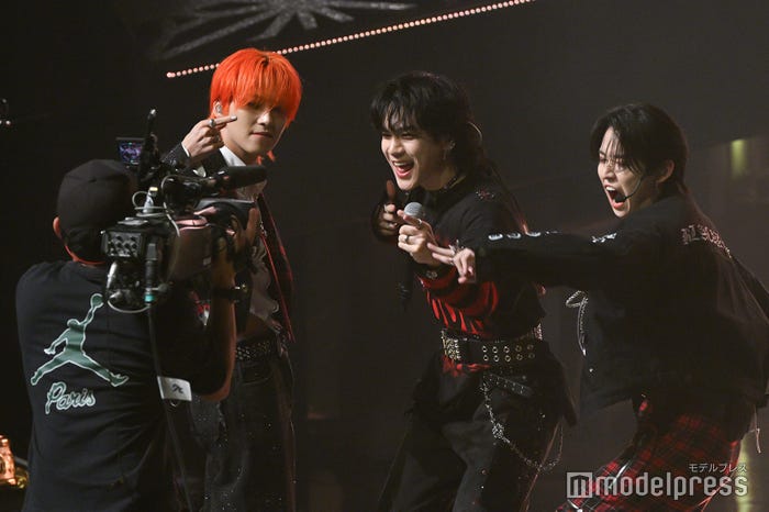 川尻蓮、豆原一成、白岩瑠姫(C)モデルプレス