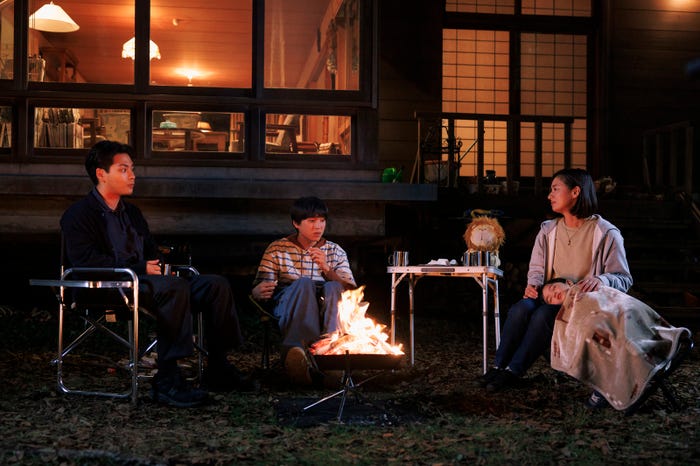 柳楽優弥、坂東龍汰、尾野真千子、佐藤大空「ライオンの隠れ家」第8話(C)TBS