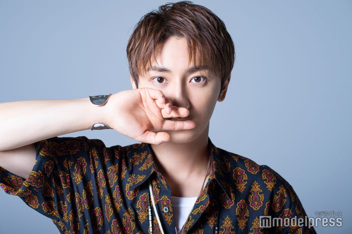 與真司郎(C)モデルプレス