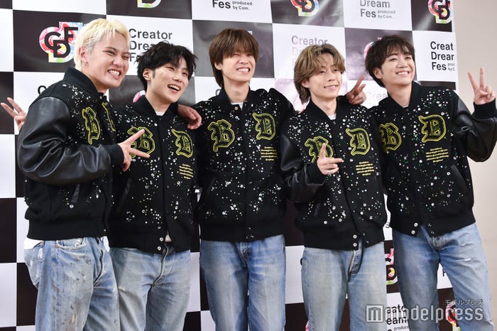 (左から)ひゅうが、あむぎり、やまと、ゆうた、ゆうま(C)モデルプレス