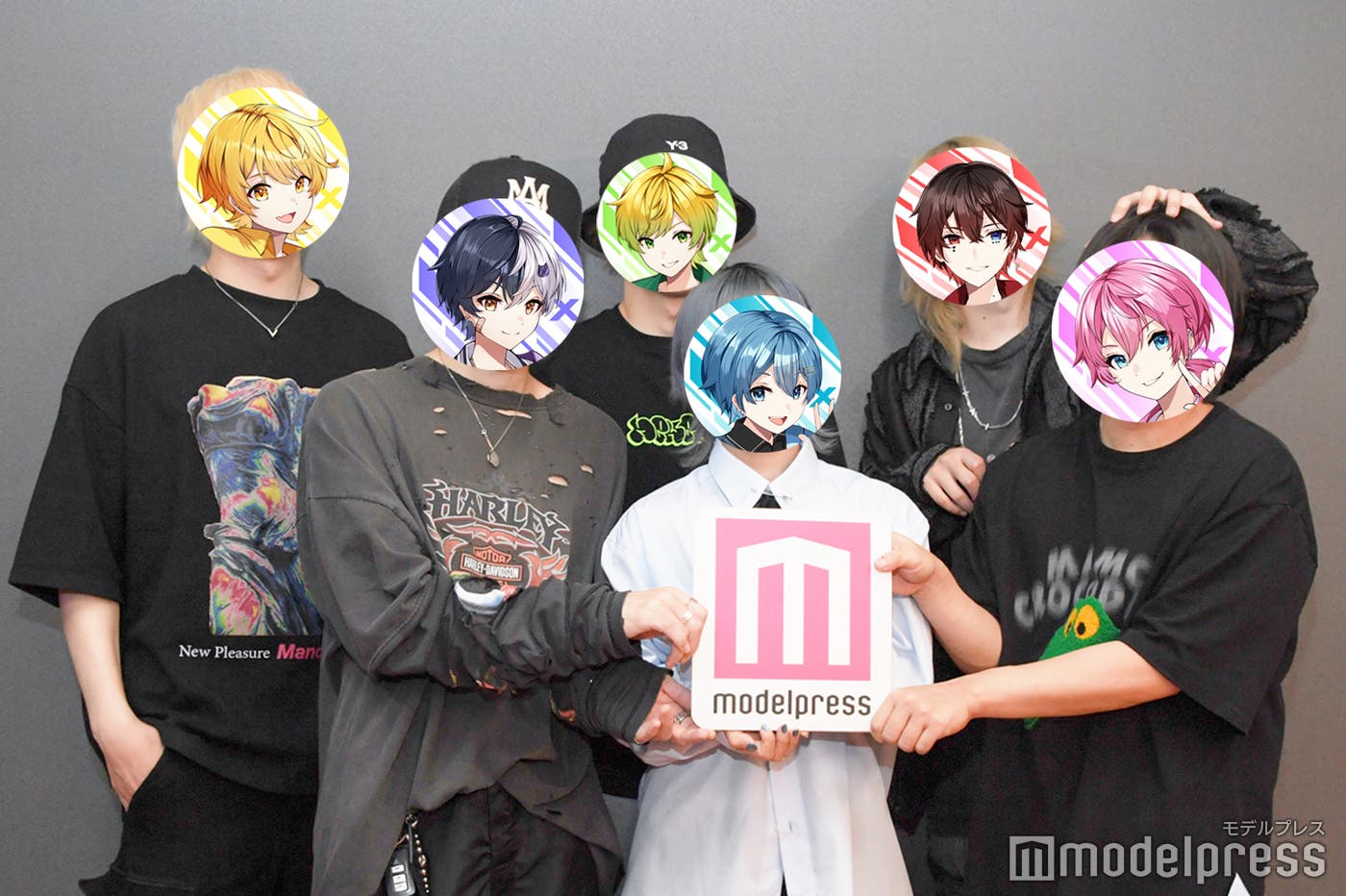 AMPTAKxCOLORS(C)モデルプレス