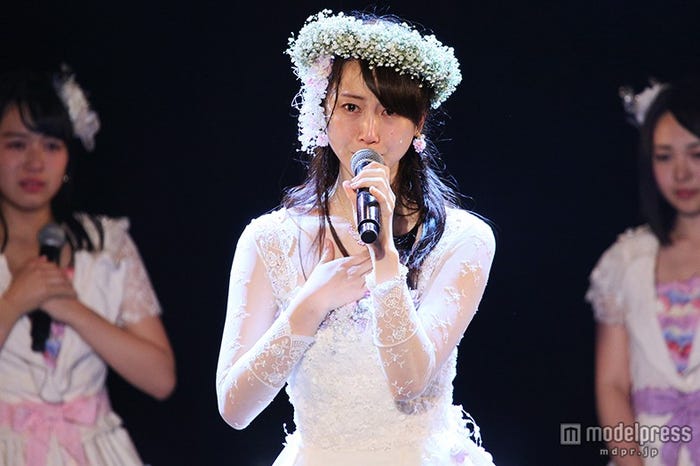 アンコールで涙(C)AKS