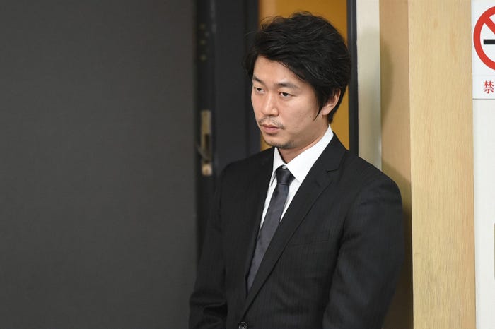 新井浩文「毒島ゆり子のせきらら日記」第9話・場面カット(C)TBS