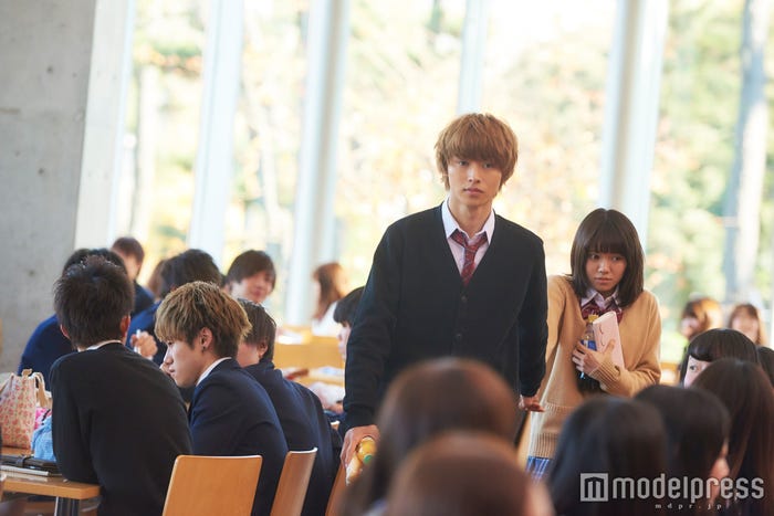 映画『オオカミ少女と黒王子』メイキングショット(C)八田鮎子/集英社(C)2016 映画「オオカミ少女と黒王子」製作委員会