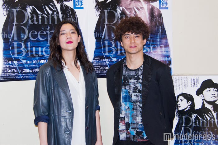 土井ケイト、演出家の藤田俊太郎 (C)モデルプレス