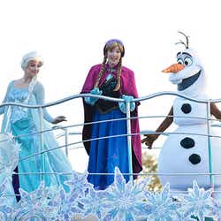 モデルプレス - ディズニー「アナ雪」の名曲で発車をお知らせ