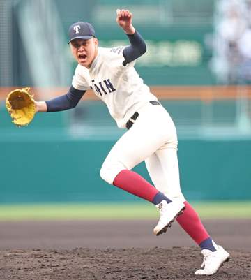 準V涙の智弁学園 大阪桐蔭大型2年生左腕・川本の前に毎回に15K 小坂監督、脱帽「素晴らしい投手。アジャストするのは難しかった」
