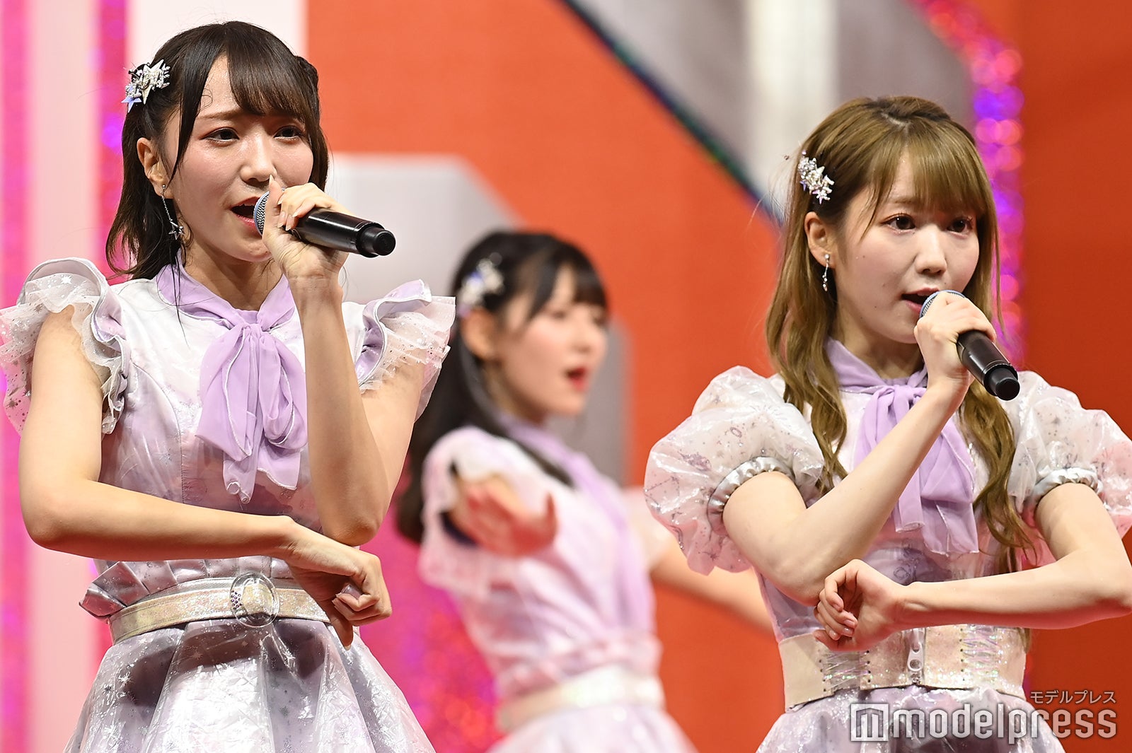 ＝LOVE（C）モデルプレス