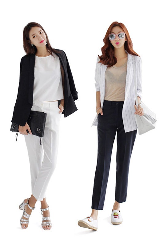 バックスリットブラウス&パンツセットアップ「DHOLIC」7,506 円(税込)／画像提供：DHOLIC