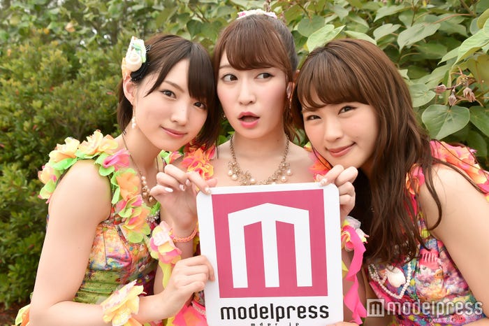 太田夢莉&吉田朱里&渋谷凪咲(C)モデルプレス