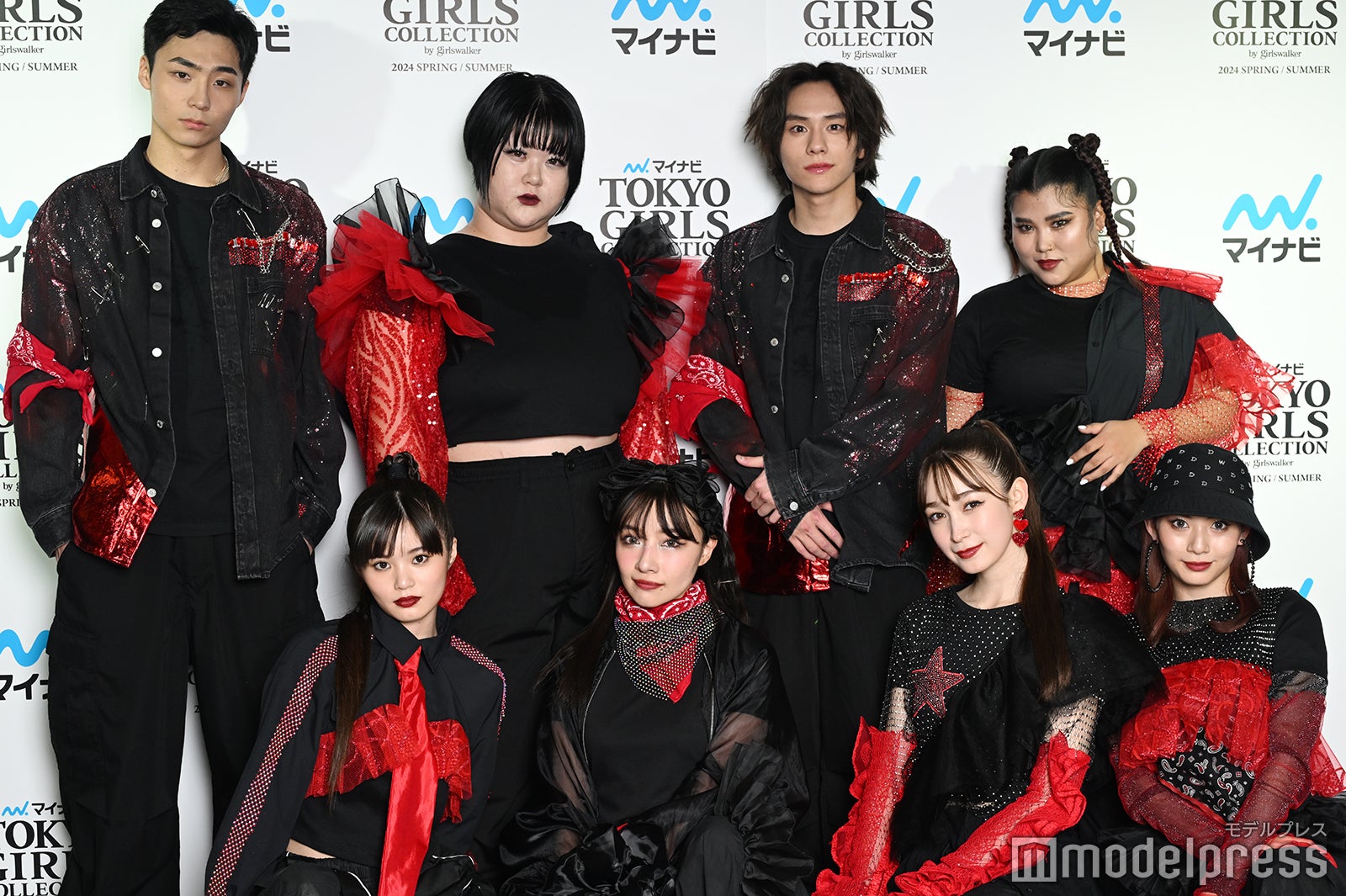 （後列左から）八村倫太郎、このちゃん、山下幸輝、JESSICA（前列左から）原田都愛、村瀬紗英、藤井サチ、RUI（C）モデルプレス