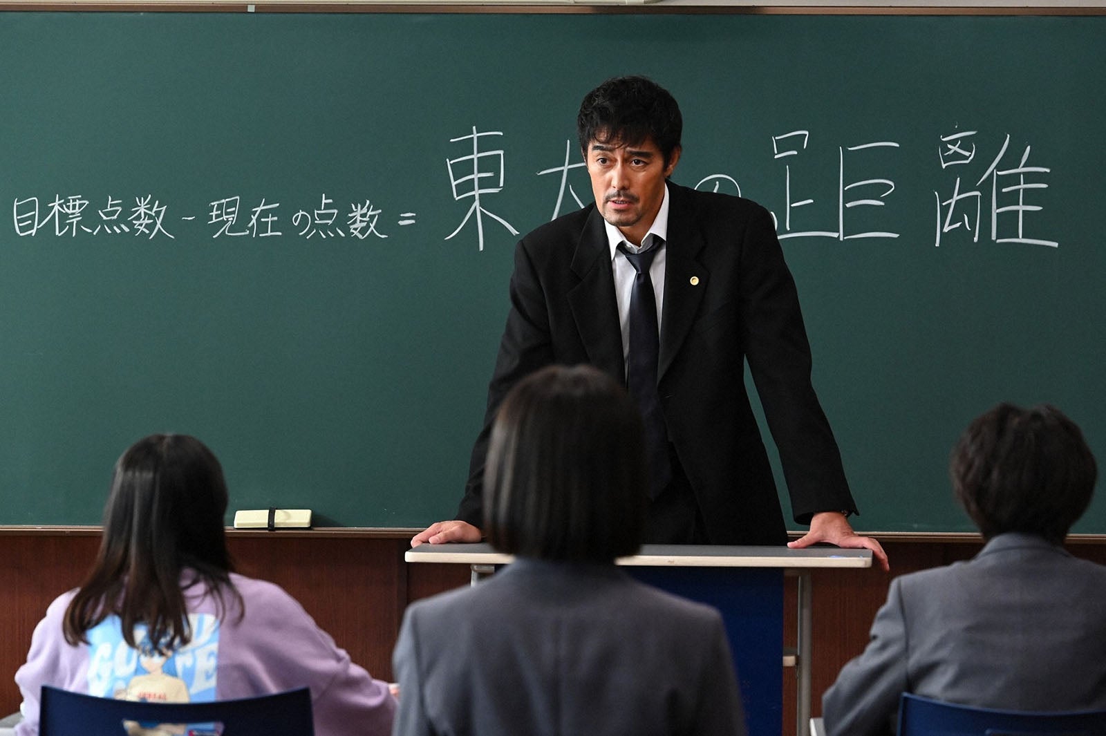 阿部寛 「ドラゴン桜」第8話より（C）TBS