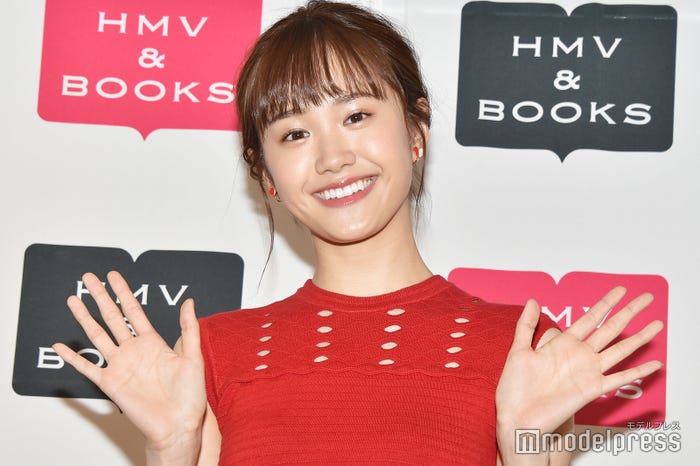 尾碕真花(C)モデルプレス
