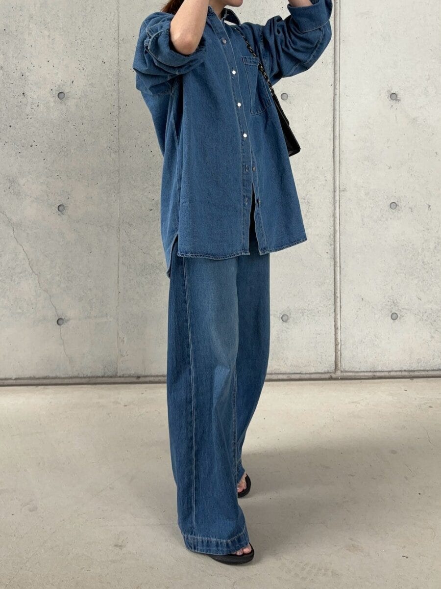 2026春夏大人女性おすすめデニムシャツセットアップコーデ