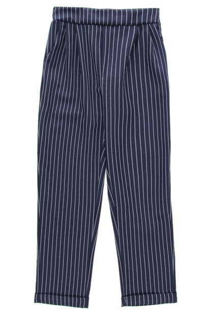 タック入りテーパードパンツ「Re:EDIT by GALSTAR」1,998円（税込）／画像提供：Re:EDIT by GALSTAR