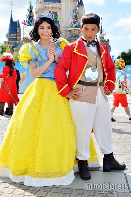 右：「美女と野獣」のガストン（野獣たん）、左：白雪姫（Selene）