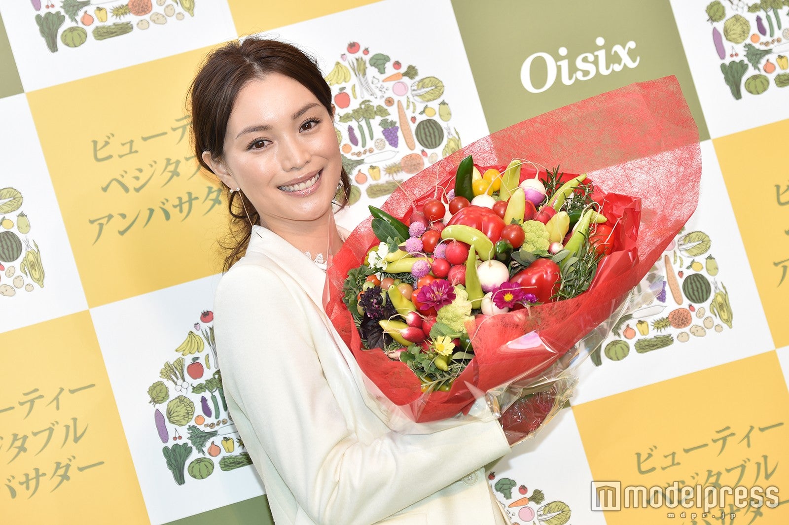 蛯原友里 （C）モデルプレス