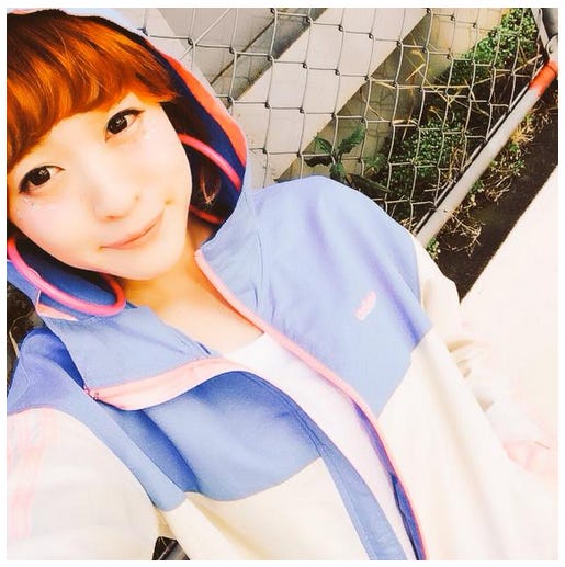 次にくる おかぶり女子 とは Silent Sirenメンバー発の新トレンドに 可愛い 真似したい の声 モデルプレス 次にくる おかぶり女子 とは Silent Sirenメンバー発の新トレンドに 可愛い 真似したい の声 モデルプレス