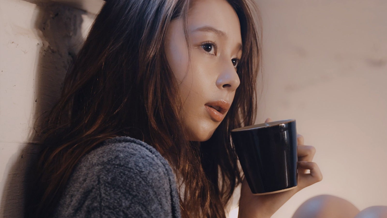 NikiWEBCMカット（提供画像）