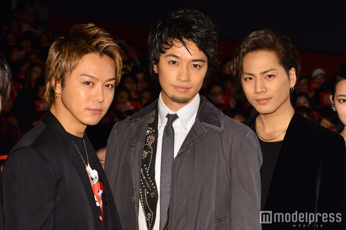 (左から)TAKAHIRO、斎藤工、登坂広臣 (C)モデルプレス