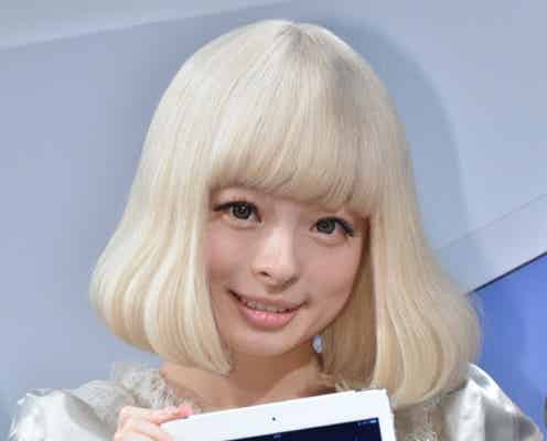 きゃりーが興奮「記念すべき瞬間」 新「iPad Air」を発表