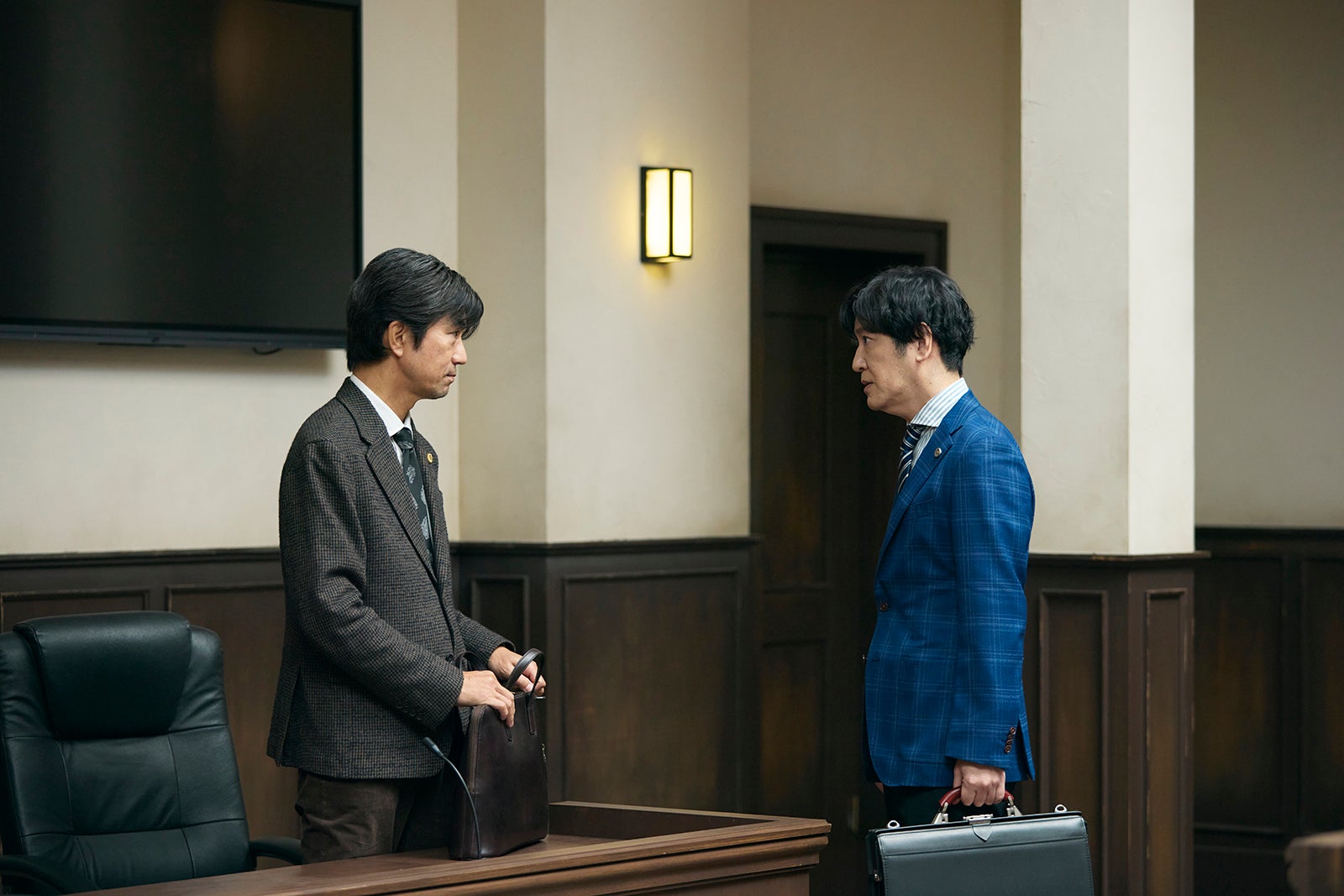 仲村トオル、田中直樹「イグナイト -法の無法者-」第5話（C）TBS