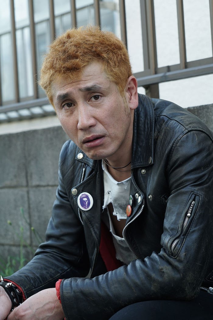 渋川清彦(C)2018「ルームロンダリング」製作委員会