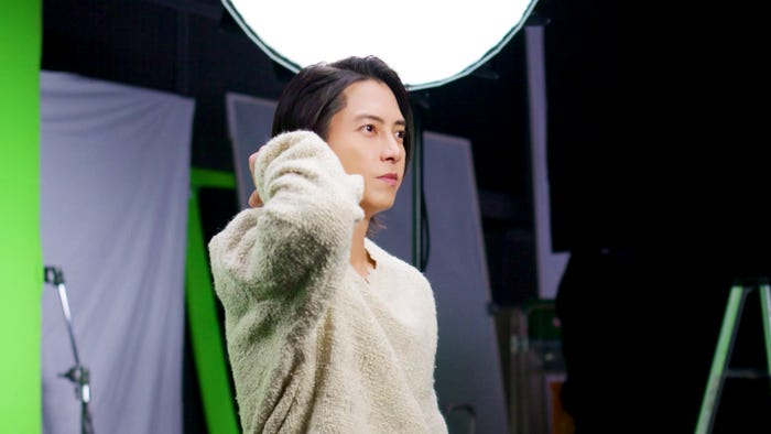 山下智久 Straine新CMメイキング(提供写真)