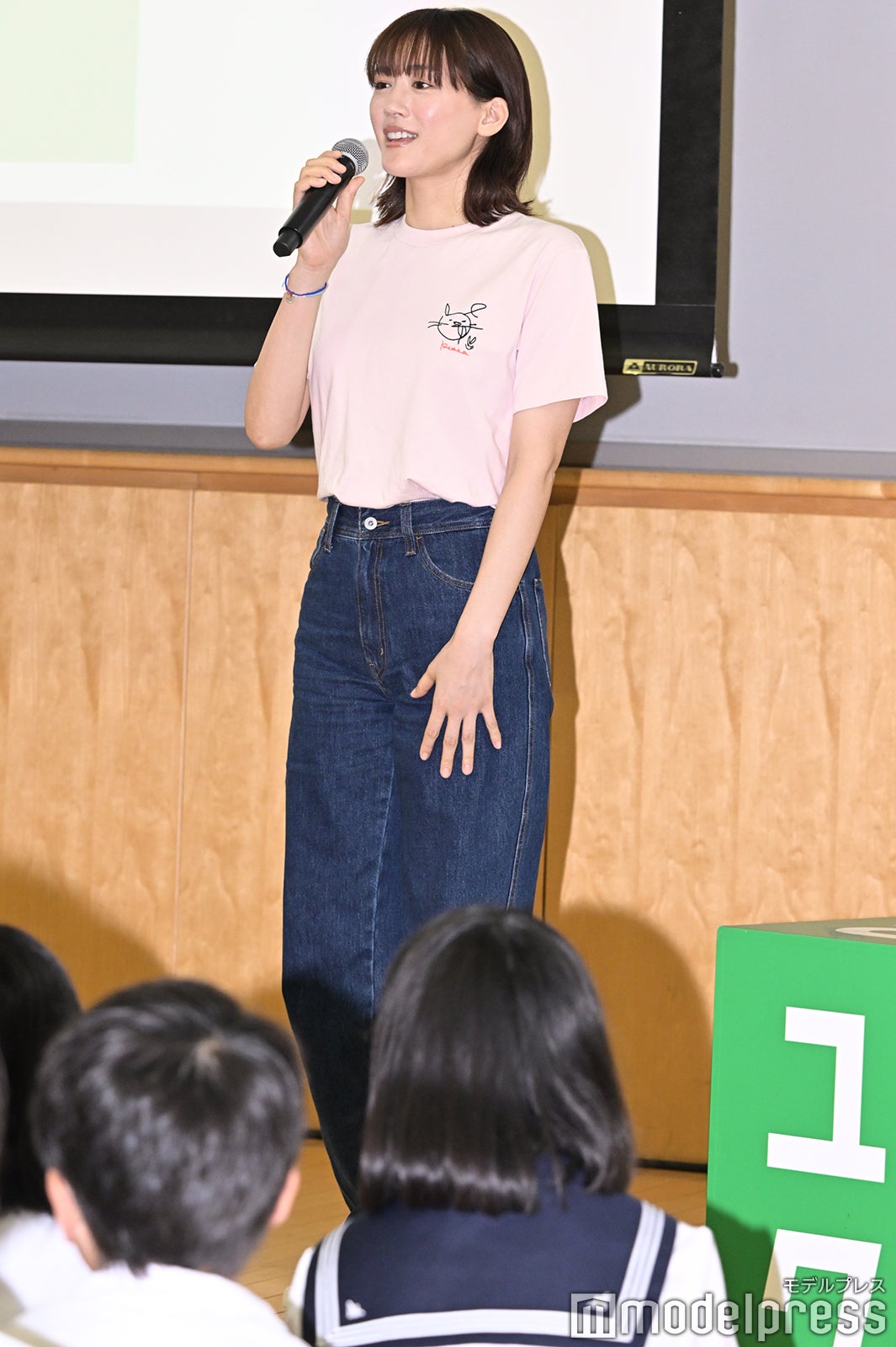 綾瀬はるか（C）モデルプレス