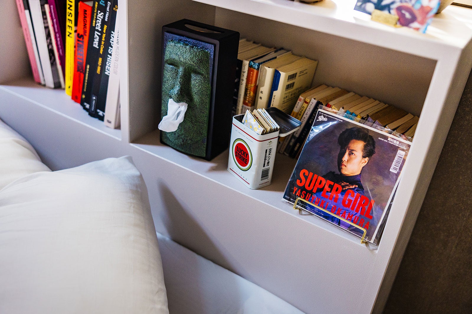 獠部屋「シティーハンター」より（提供写真）