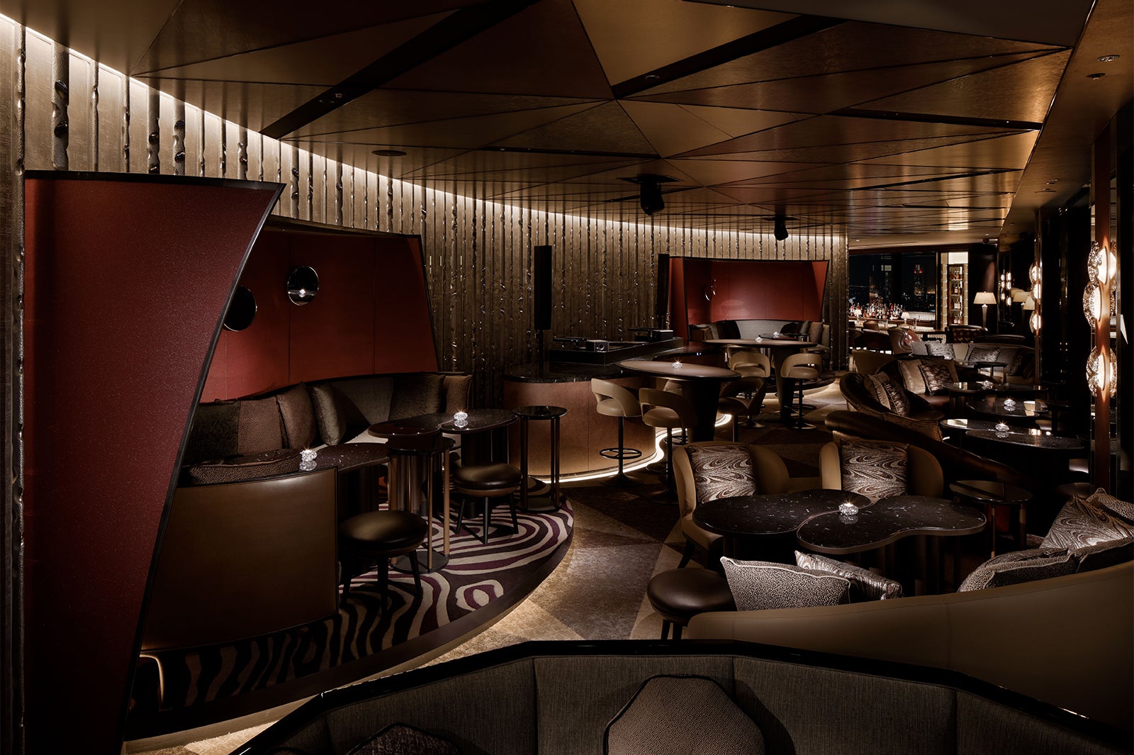 NINE BAR（提供画像）