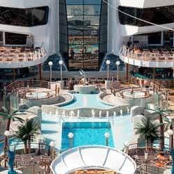 国内&海外旅行を同時に叶える!次の連休は“クルーズ旅”が注目度大