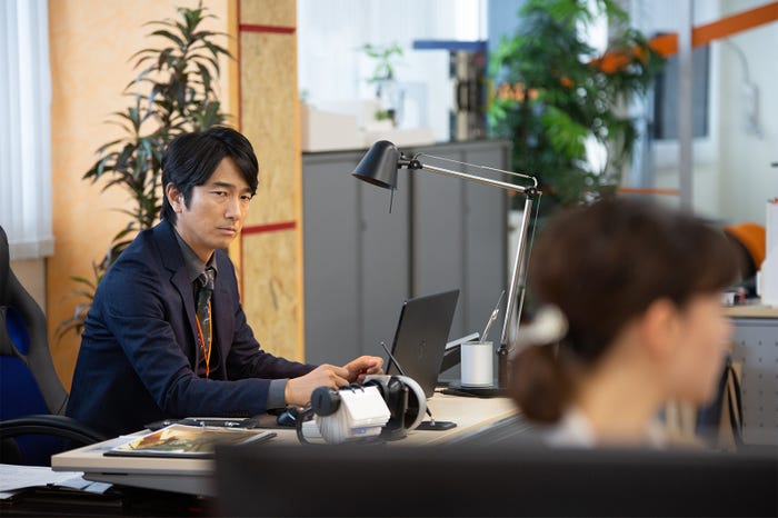 眞島秀和/「パーフェクトクライム」第1話より(C)ABCテレビ